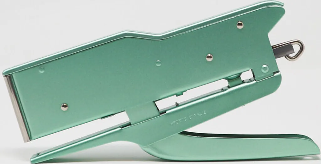 Agrafeuse de Bureau Zenith 548/E Antibacterial Flat Point Coloris Vert - 2