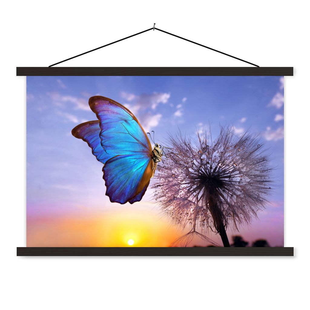 MuchoWow Textilposter Schmetterling - Sonnenuntergang - Löwenzahn - Blau 150x100 cm mit schwarzem Rahmen - Schlafzimmer