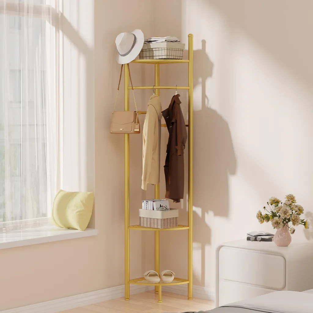 Rangement mural pour chambre et salon style industriel doré chic