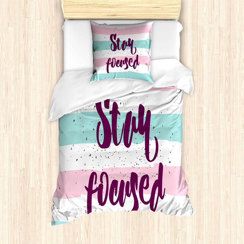 ABAKUHAUS Sprichwort Bettbezug Set für Einzelbetten, Horizontal Pastellstreifen, Milbensicher Allergiker geeignet mit Kissenbezug, 135 cm x 200 cm...