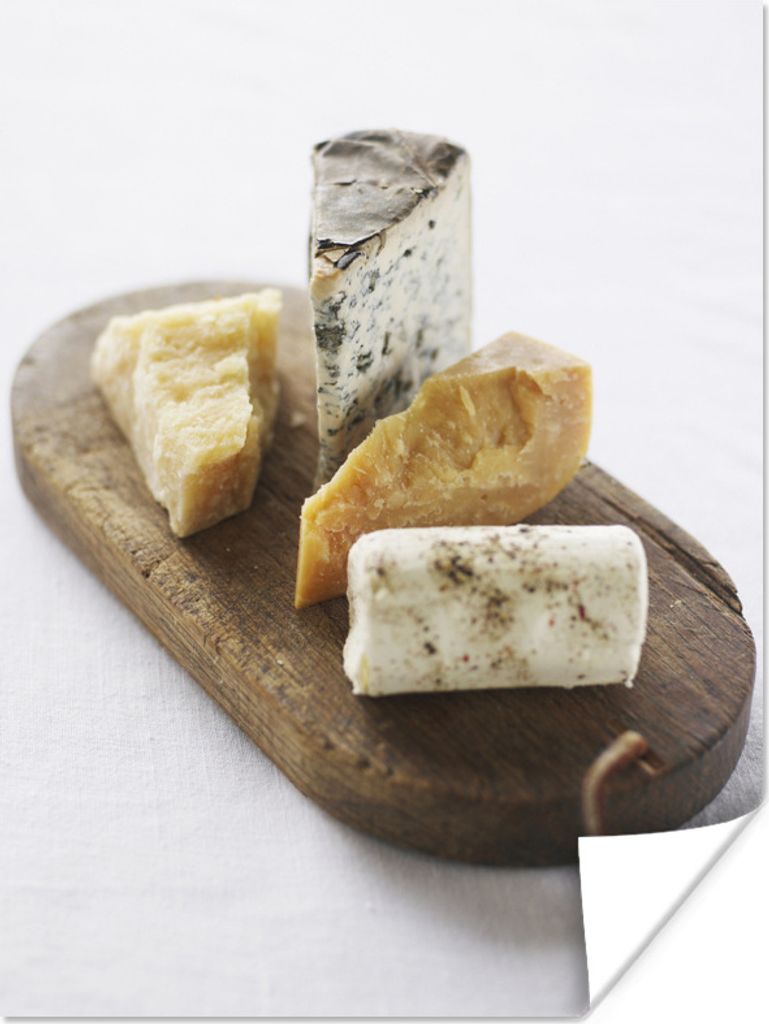 MuchoWow Poster Käse - Gouda - Holz 30x40 cm - Wandplakat - Poster Kinderzimmer