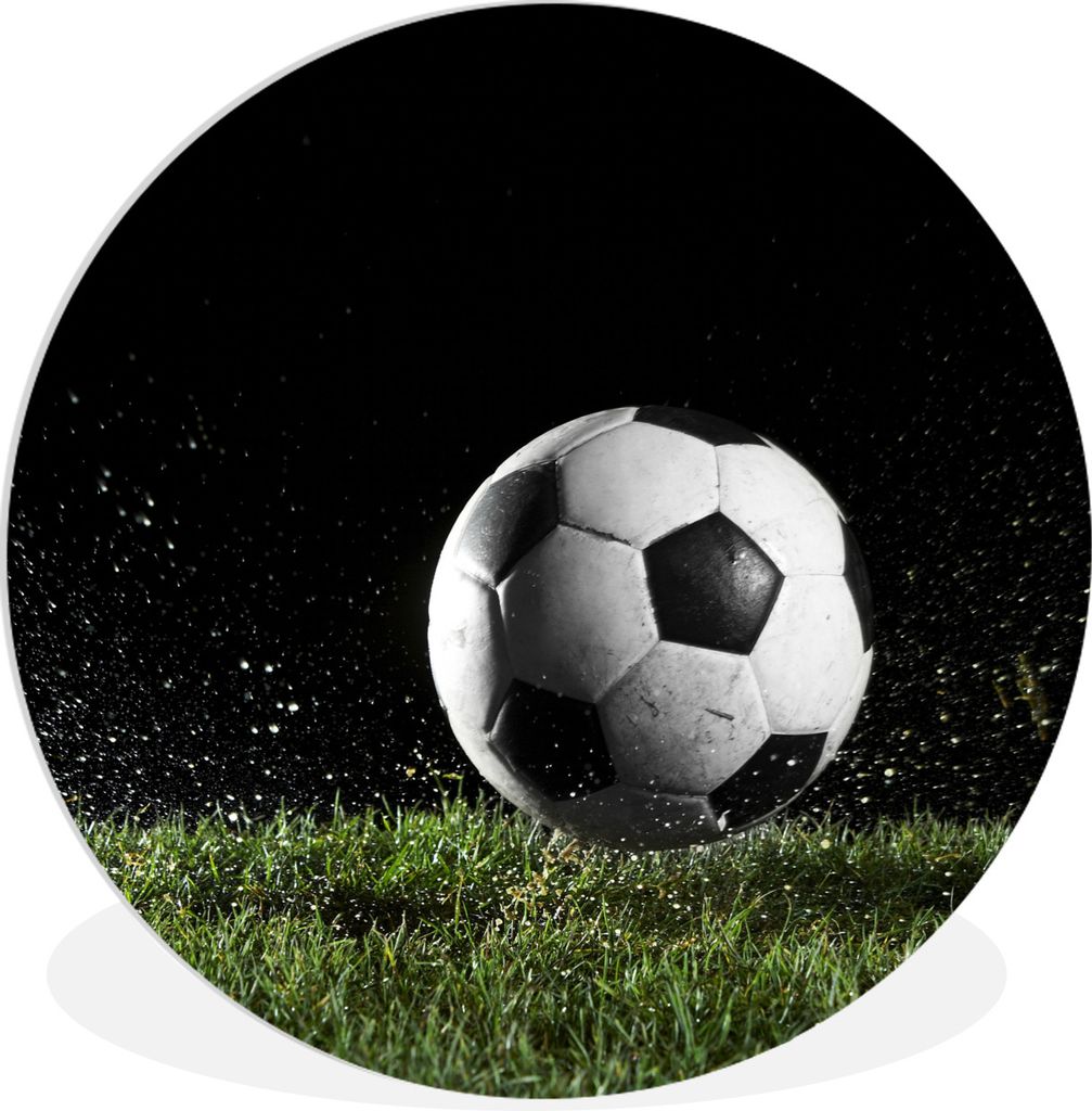 MuchoWow Rundes Wandbild - Runde Bilder Fußball auf der Wiese Ø 30 cm Kreis Wanddekoration Kunststoff - Wandkreis - Wandschmuck - Schlafzimmer ...