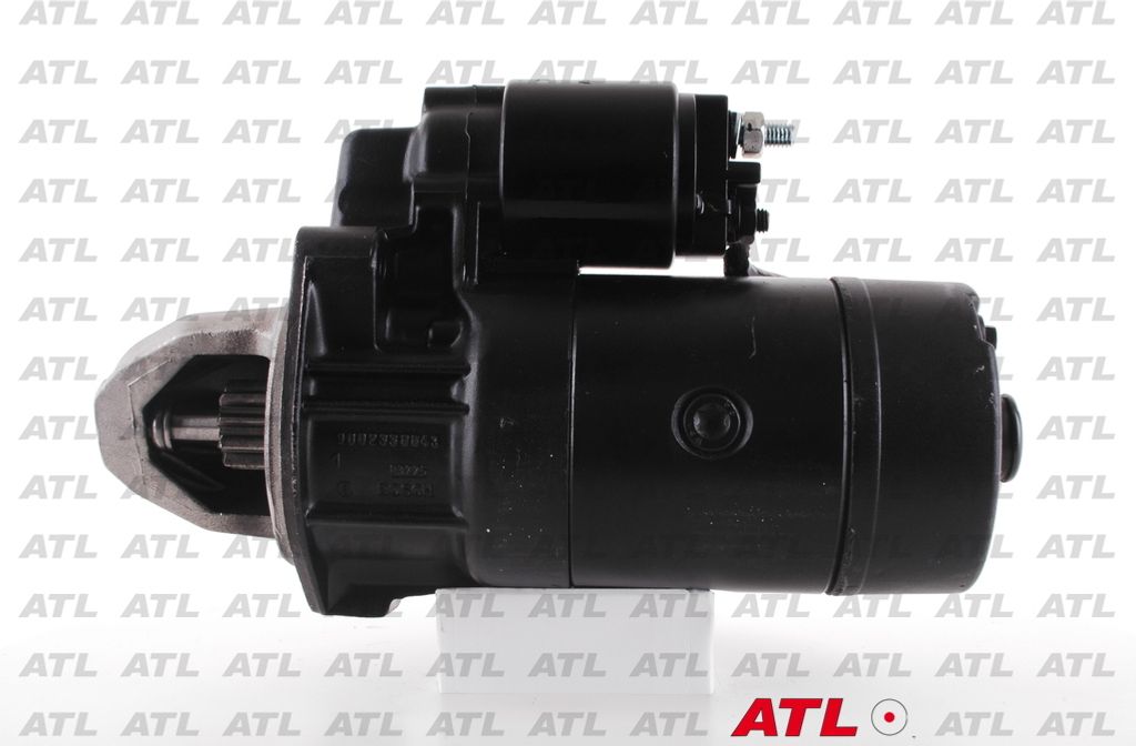 Anlasser mit einer Betriebsspannung von 24 Volt und einer Starterleistung von 2,5 Kilowatt