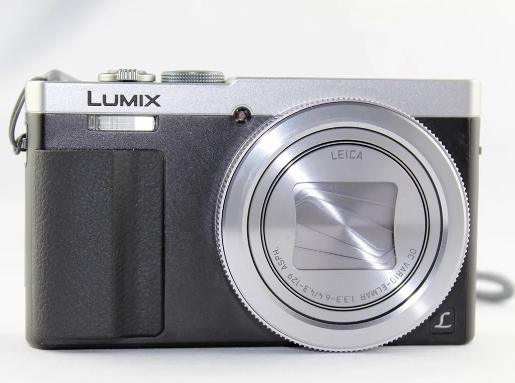 Appareil photo compact Lumix Panasonic pour réussir vos photos de nuit
