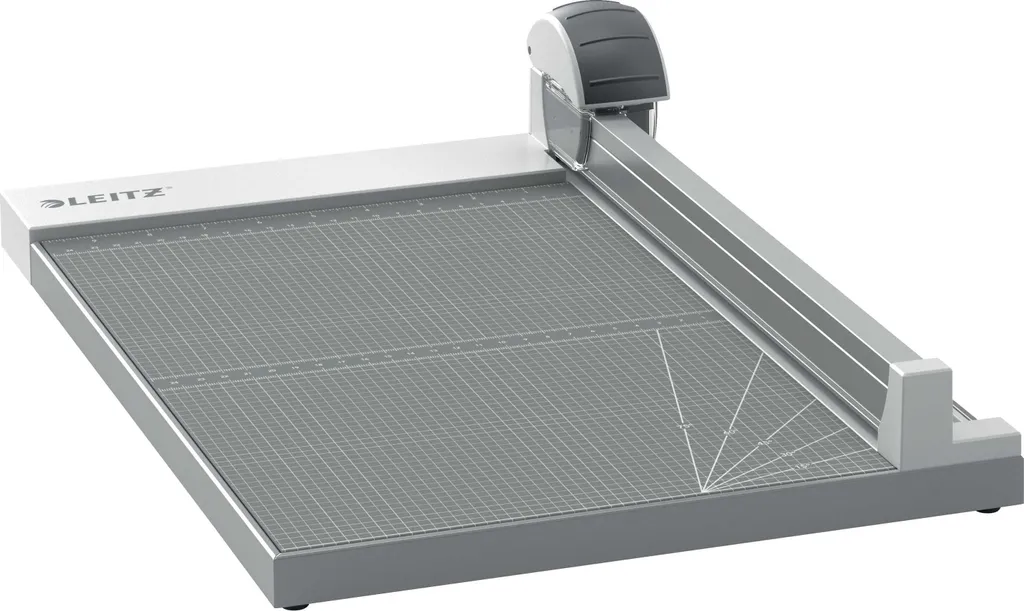Coupe-papier de bureau A4+ pour façonner vos dossiers de réunion