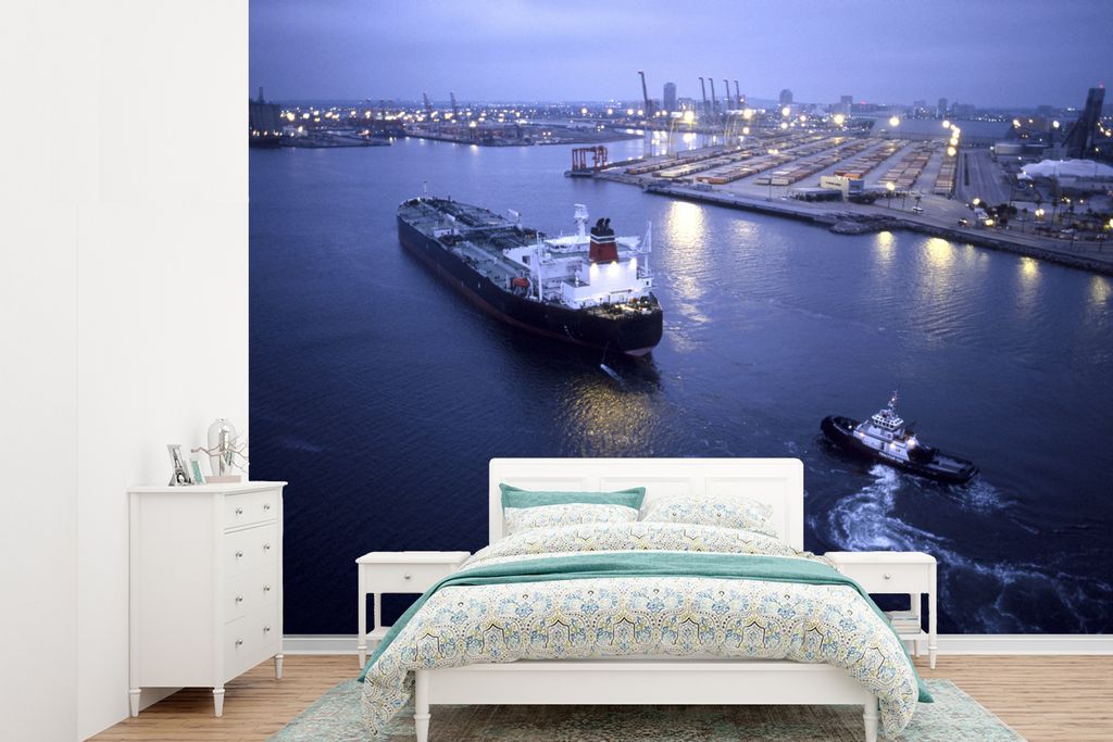 MuchoWow Fototapete für Wohnzimmer oder Schlafzimmer Wandtapete Vinyl Motivtapete Containerschiff im Schlepptau eines Schleppers - 330x240 cm - ...