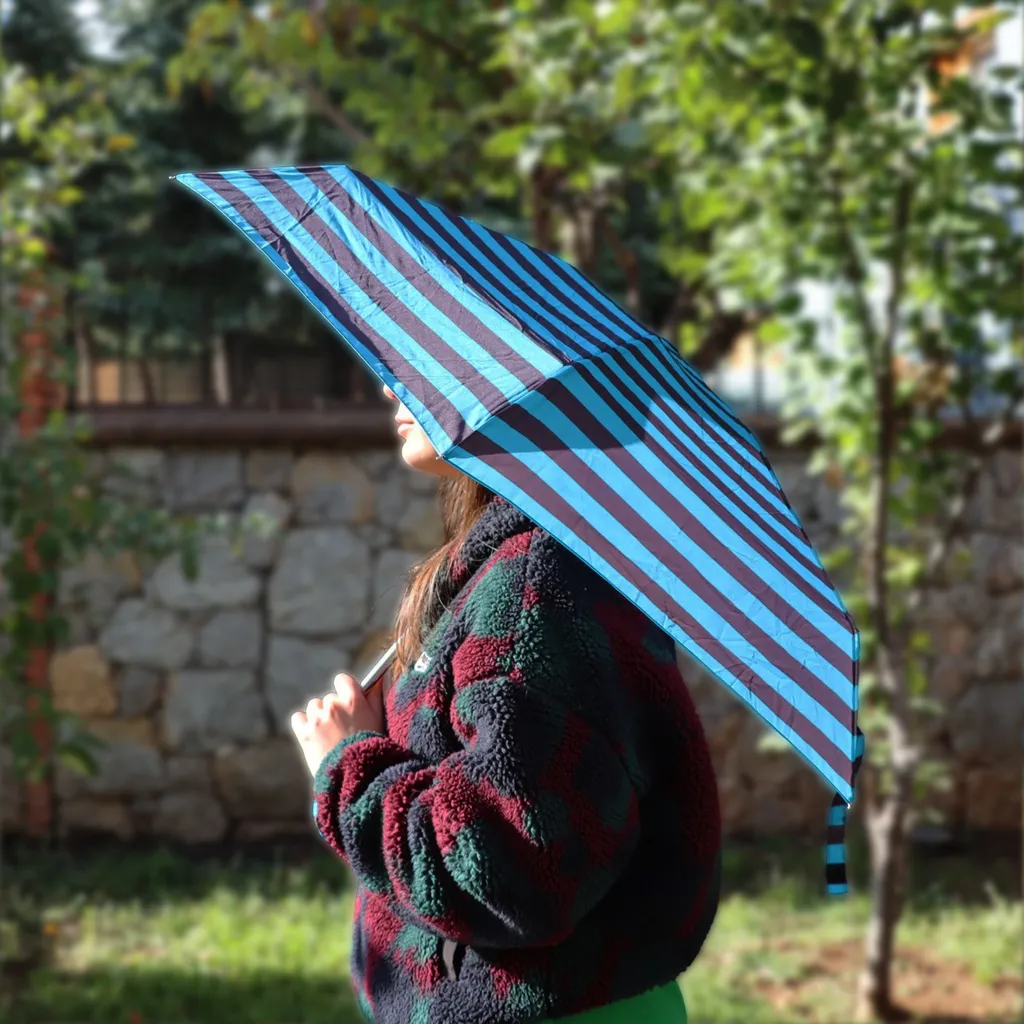 Parapluie de voyage portable et robuste pour protéger de la pluie et vent