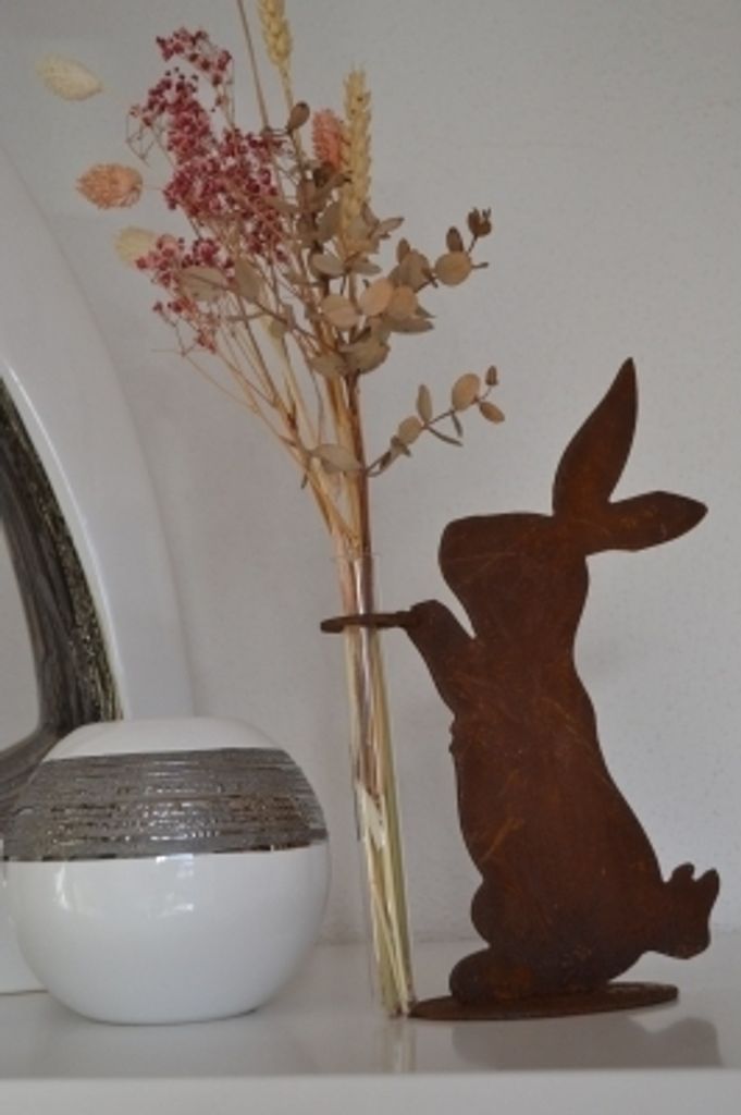 Ostern Osterdeko Osterhase Hase Rost Rostdeko Häschen mit Reagenzglashalterung