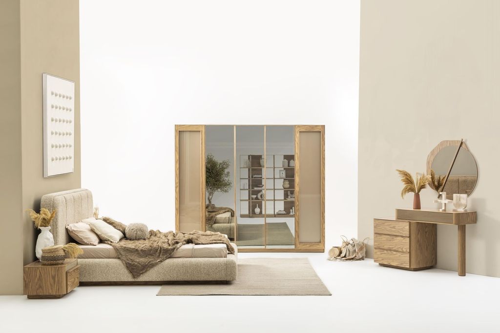 Elegantes Schlafzimmer-Set: Bett, Nachttische, Schminktisch & Schrank