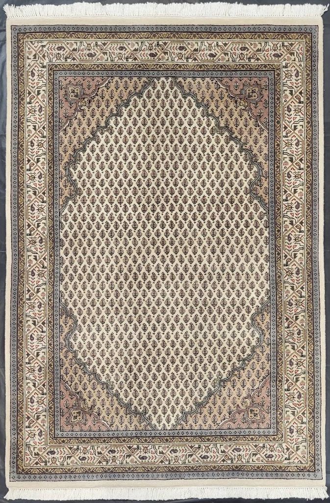 Teppich NARGIS MIR | Farbe: Beige; Größe: 122x180 cm | strapazierfähig und leicht zu reinigen | Wohnzimmer | Schlafzimmer