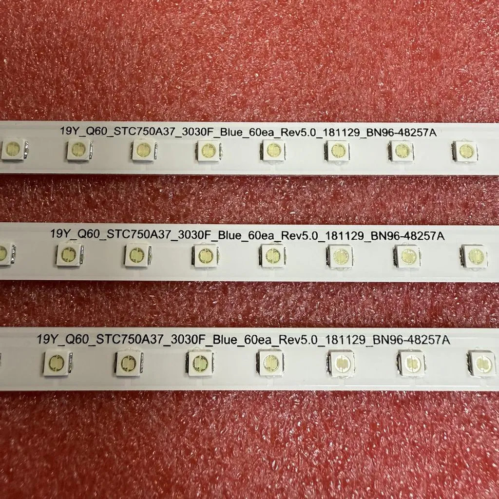 Bande LED aluminium réglable 54,5 cm à intensité variable 60 lm