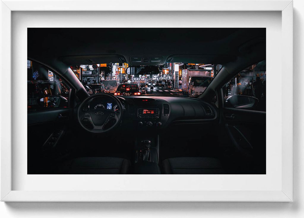 Auto in Tokio– Wandbild mit Rahmen – Gerahmtes Bild – Wanddekoration – 60x40 cm – Schwarz Rahmen