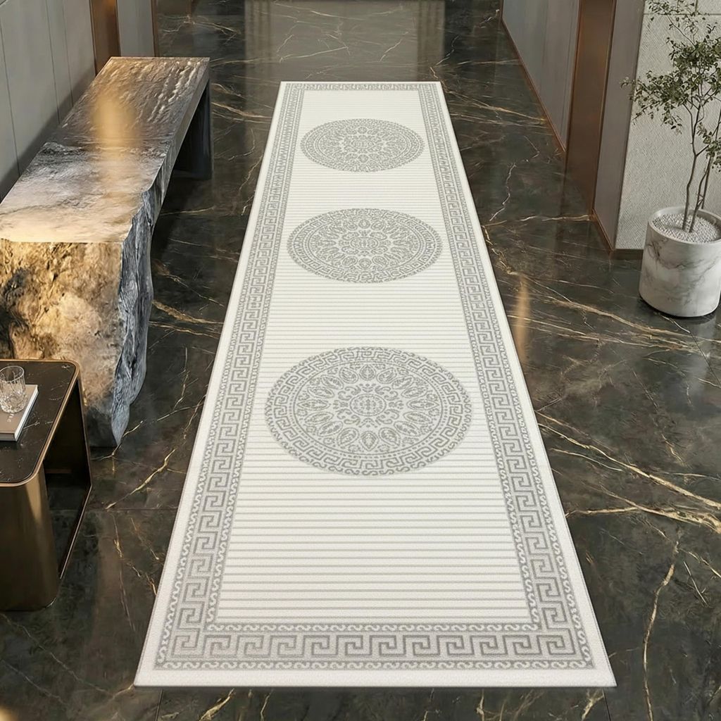 Tappeto di design orientale con ornamenti in grigio Immagine del prodotto 