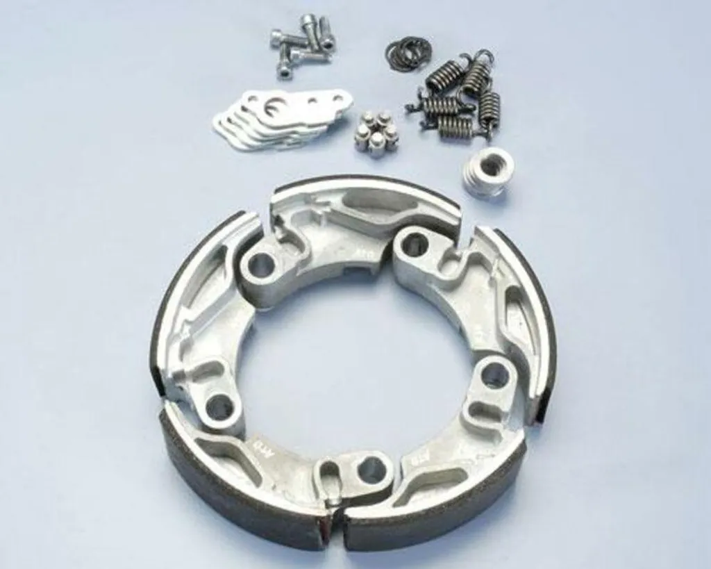 Embrayage Polini Gilera GP800 pour optimiser les accélérations