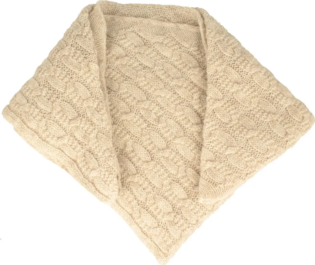 Châle triangulaire en maille ajourée pour femme style bohème chic