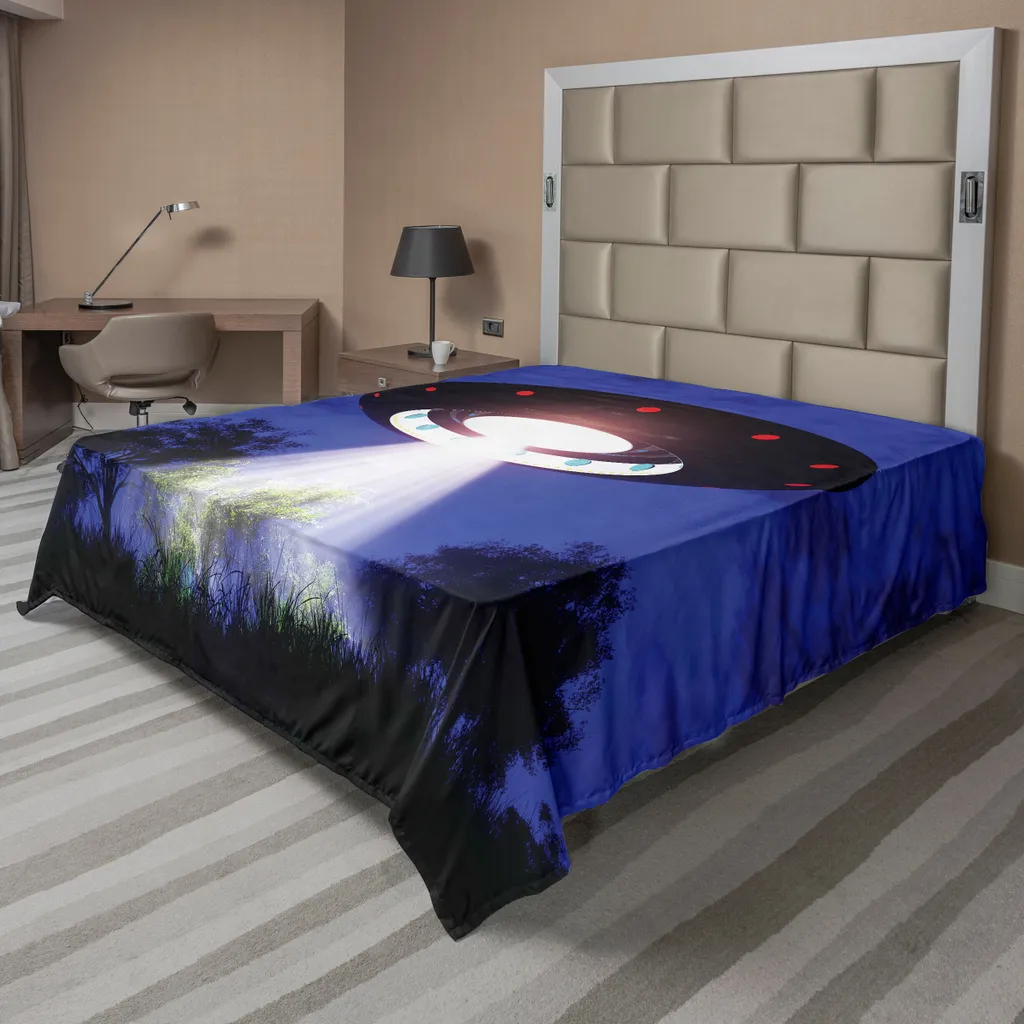 Drap plat décoratif 275 x 260 cm, Thème Science-Fiction et Woodland UFO