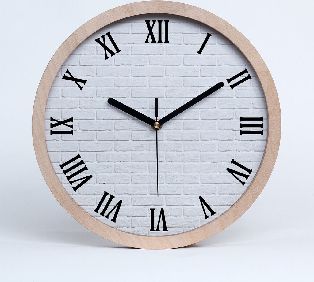 Holzuhr 25fi cm wanduhr - schwarze Spitzen - Ziegelwand