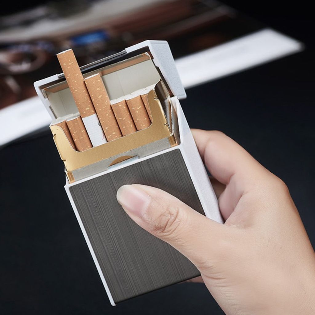 Zigarettenbox mit E Feuerzeug Zigarettencase Zigarettenetui Zigarettenspender 