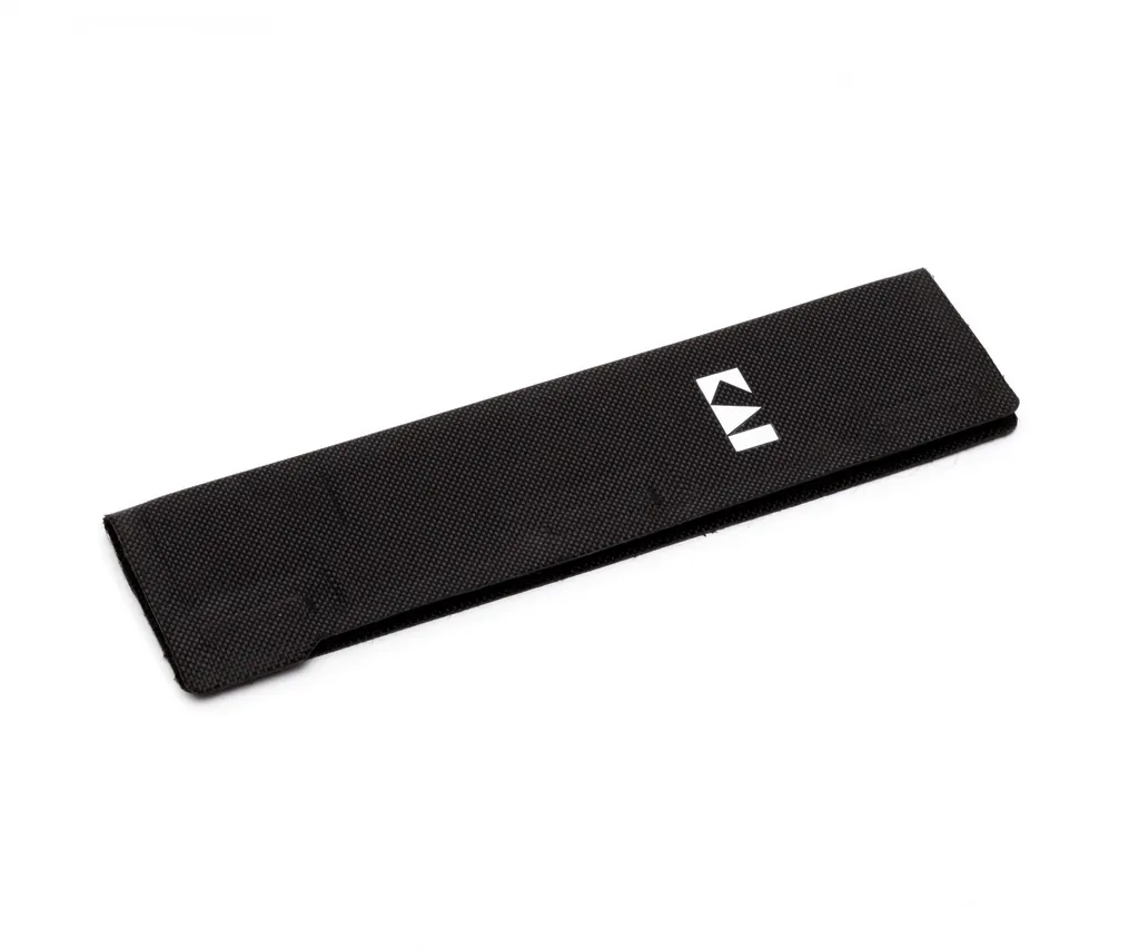 KAI CK-M Protezione Magnetica Nera M | Accessorio Coltelli Design