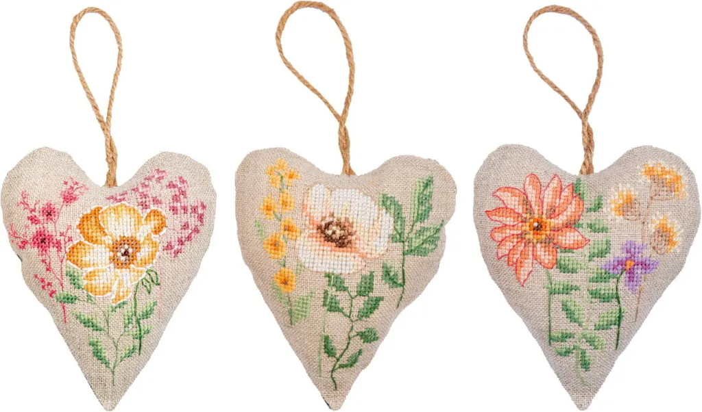 Kit Broderie Point de Croix Compté pour 3 Sachets Senteur Fleurs de Champs