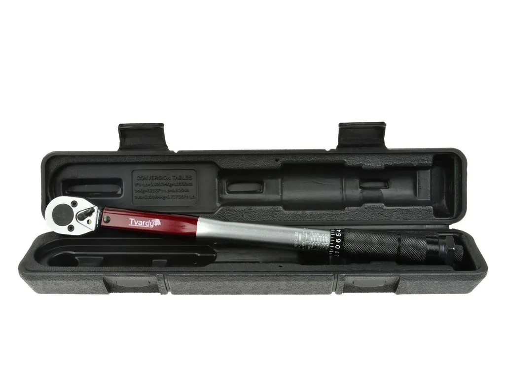 Évitez les vis cassées avec la clé dynamométrique 3/8'' 19-110Nm T00021