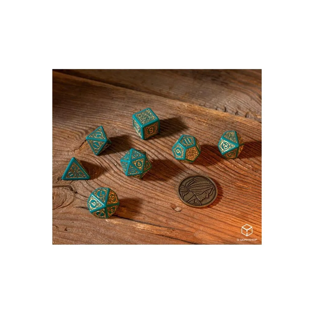 Dés The Witcher Triss Merigold polyédriques gravés en turquoise et or - 2