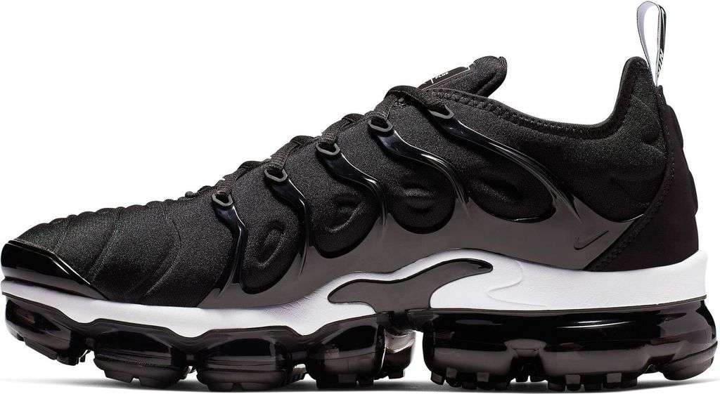 Nike Air VaporMax Plus Triple Black Kaufland