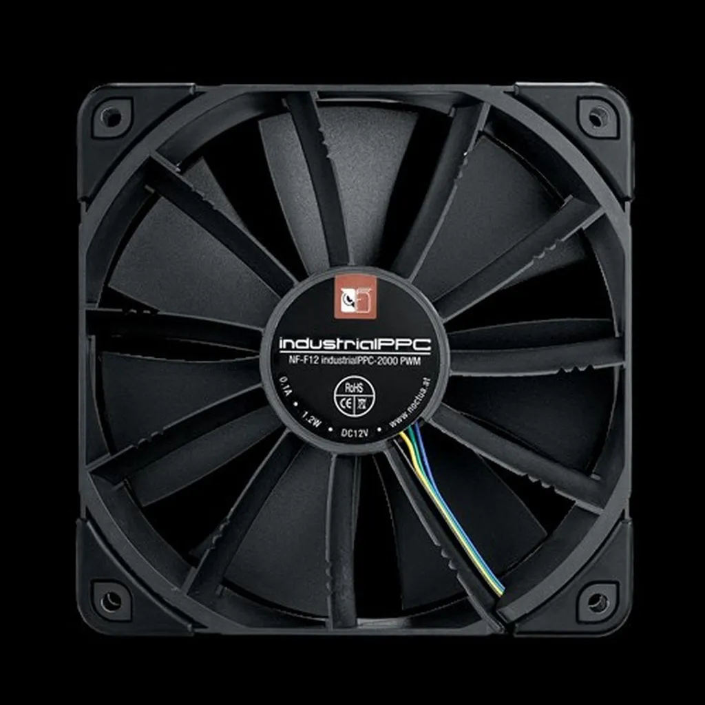 Refroidisseur CPU ASUS ROG RYUJIN 360 avec Écran OLED et Trio 12cm