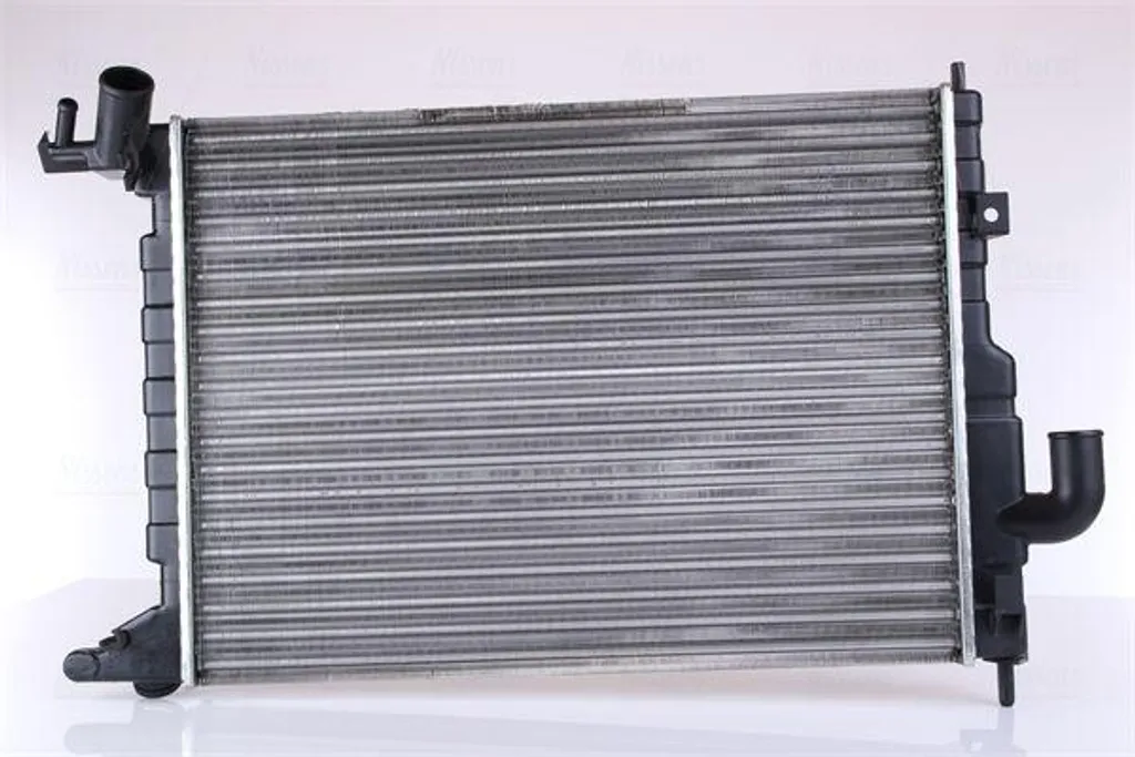Radiateur de refroidissement NISSENS 63082 pour moteur Opel Vectra