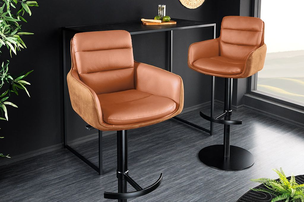 riess-ambiente Drehbarer Design Barhocker BIG GEORGE cognac Produktbild 