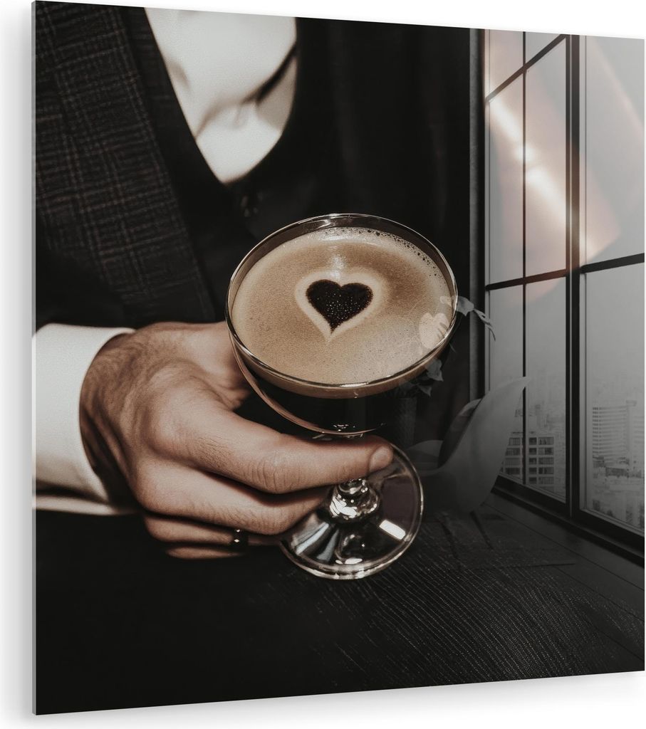 MuchoWow Glasbilder - Bilder auf Wandbild - Foto auf Glas Herz - Cocktail - Espresso Martini - Hand 90x90 cm Wanddekoration aus Glas - Acrylglasbil...