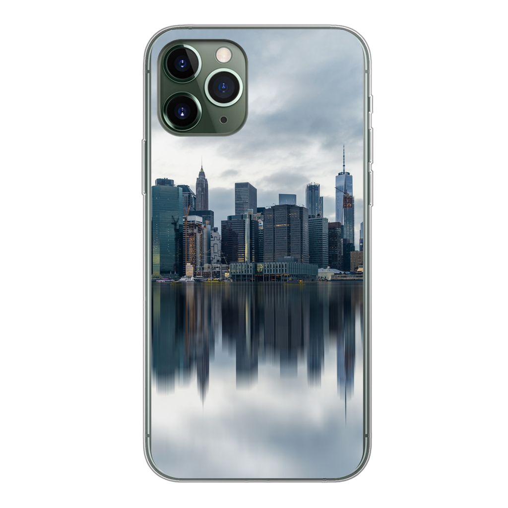MuchoWow Handyhülle Schutzhülle Hülle für iPhone 11 Pro New York - Skyline - Spiegelung Silikon Softcase Handy Hülle - Handy