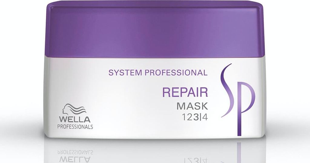 A product shot of a hair mask container.