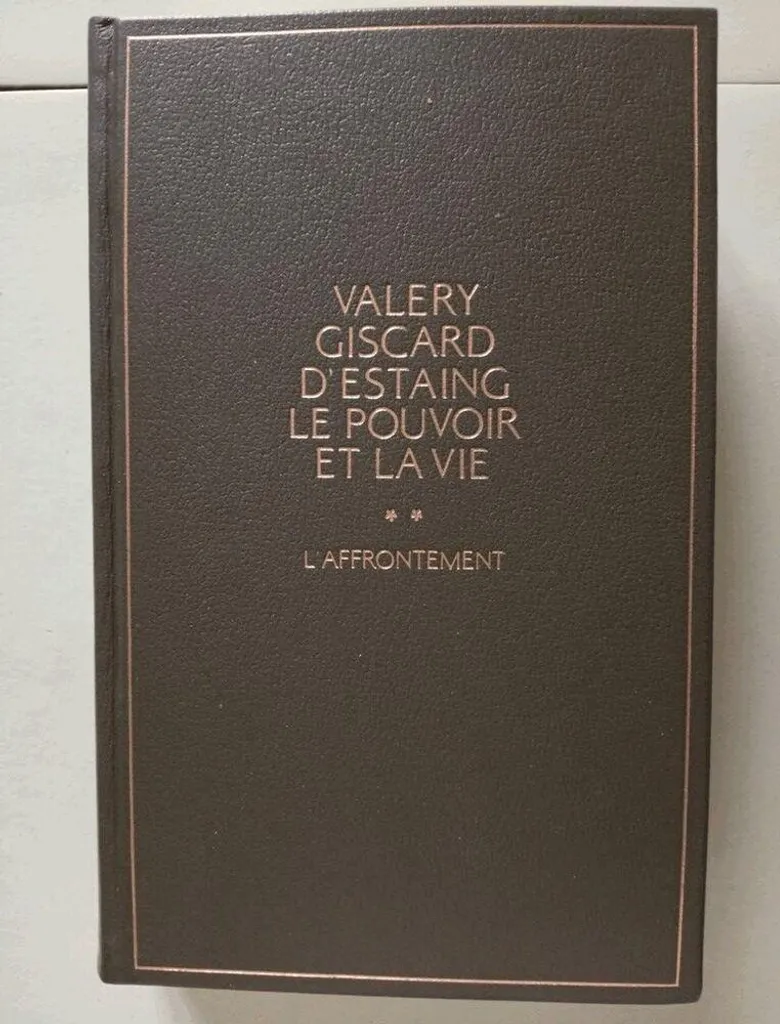 L'affrontement : Le pouvoir et la vie - Tome 2, récit politique de qualité