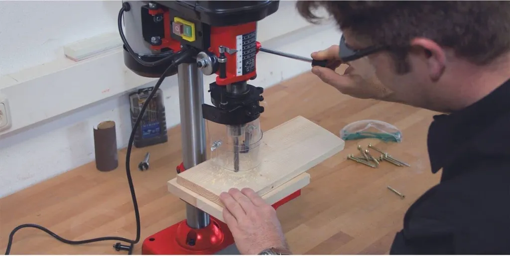 Réussir vos perçages précis avec la perceuse à colonne Einhell TC-BD 350 - 2