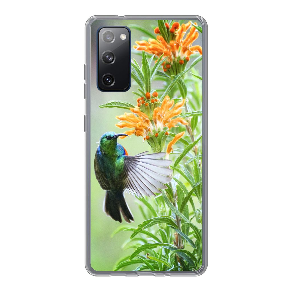 MuchoWow Handyhülle Schutzhülle Hülle für Samsung Galaxy S20 FE Nahaufnahme eines bunten Vogels neben Pflanzen mit orangefarbenen Blüten Sil...
