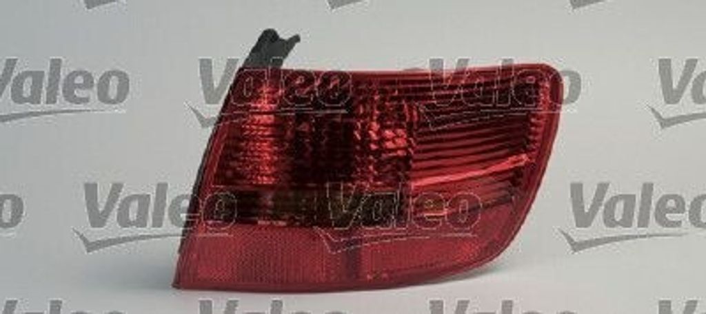 VALEO 043326 - Heckleuchte, rechts, äusserer Teil für A6 (4F)