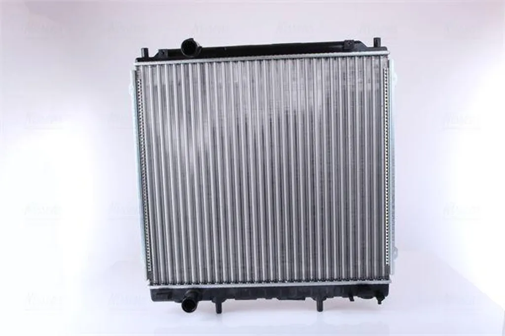 Radiateur de refroidissement NISSENS 67483 pour Terracan 2.9 CRDi Diesel