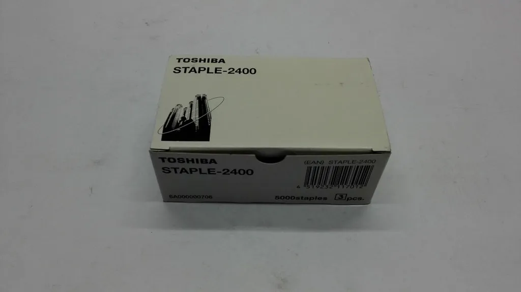 Agrafes pour finisseur Toshiba 2400 : idéal pour rapports et dossiers