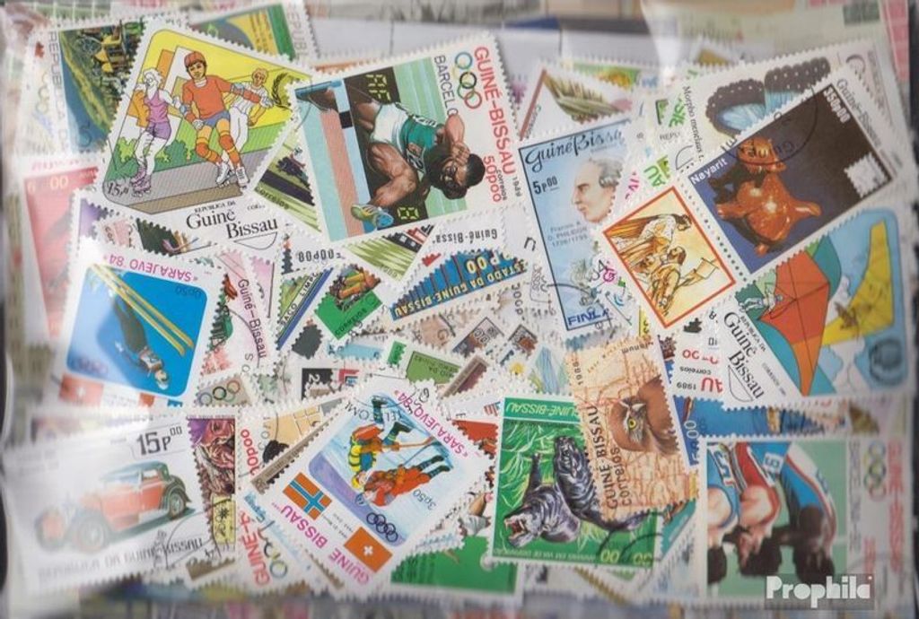 Briefmarken Guinea-Bissau 1000 verschiedene Marken