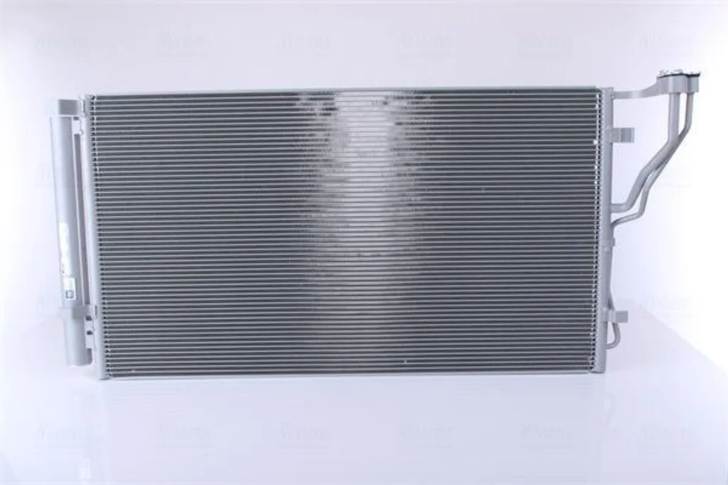 Radiateur de clim Nissens 940347 compatible OE 976063R000 - Qualité
