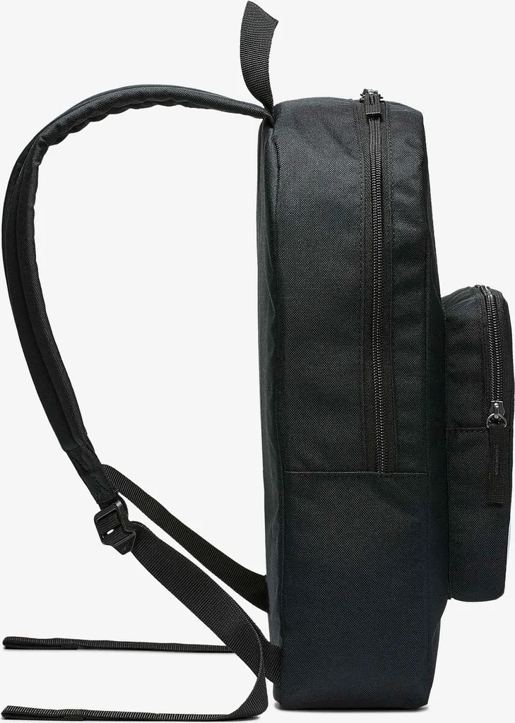 Zaino Nike Classic Junior BA5928010 | Recensione e Caratteristiche 16L - 3