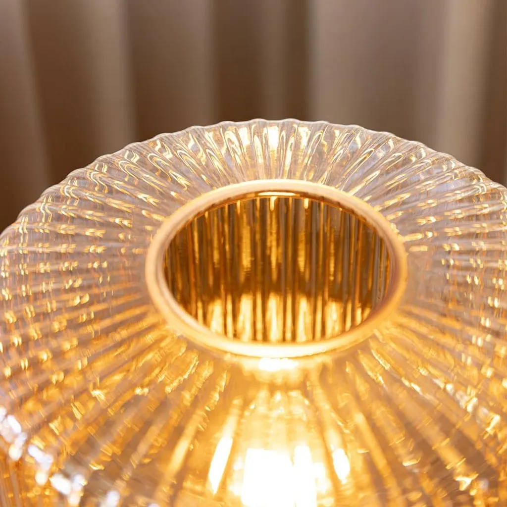 Lampe Ferano Ambra pour stopper l'éblouissement avec son verre strié E27 - 7