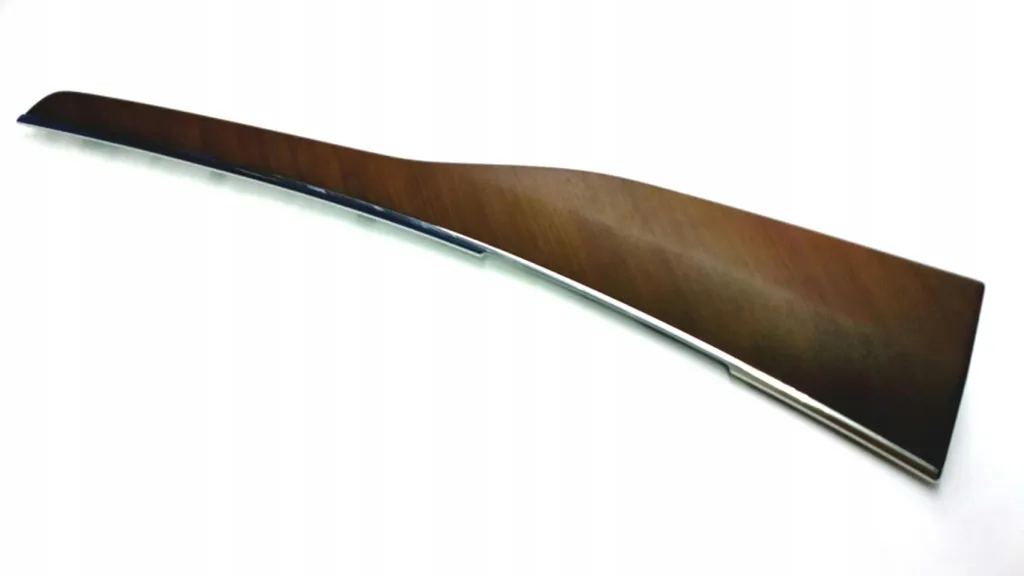 Remplacement garniture porte arrière gauche Volvo XC90 II - OE 31407869