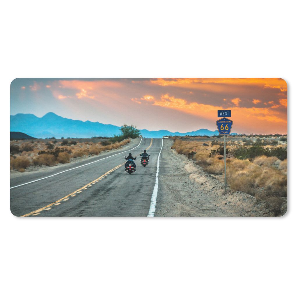 MuchoWow Schreibtischunterlage Zwei Motorräder auf der Route 66 80x40 cm - XXL Mauspad - Gaming Mauspad