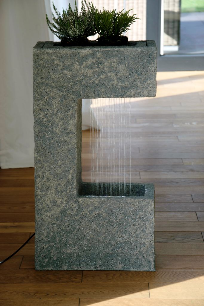 dobar Großer Design-Gartenbrunnen mit Pumpe und LEDŽs, Produktbild 3