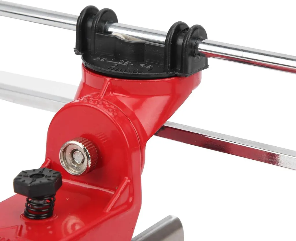 Affûteuse de chaîne robuste rouge avec montage sur perche ergonomique - 3