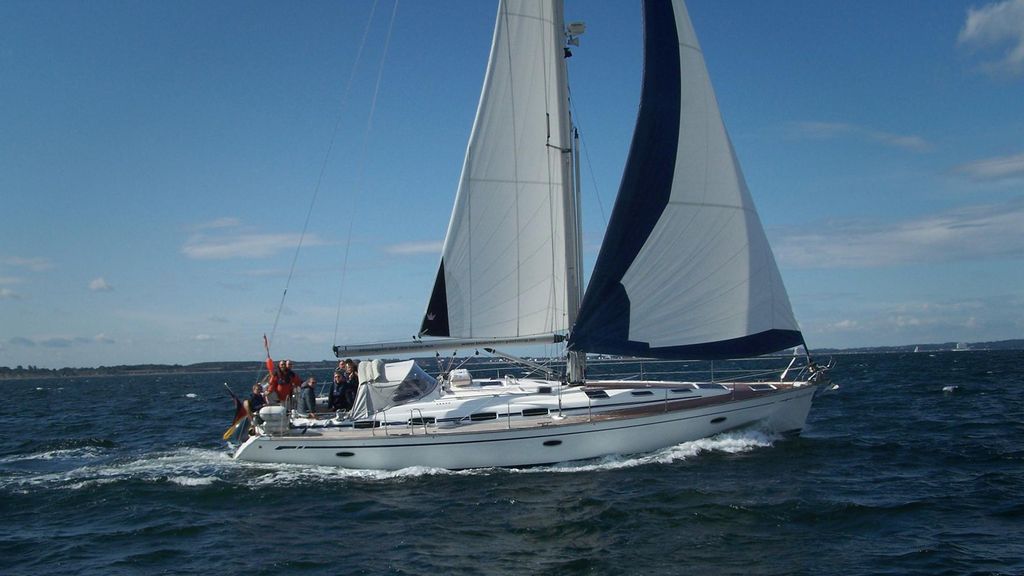 Jochen Schweizer Segeltörn Ostsee (4 Std.); Erlebnis verschenken oder selbst erleben; Gutschein gültig für 1 Person Gruppengröße: 2-11 Personen
