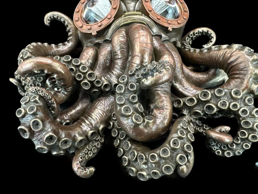 Sculpture murale pieuvre industrielle steampunk effet bronze de 33 cm