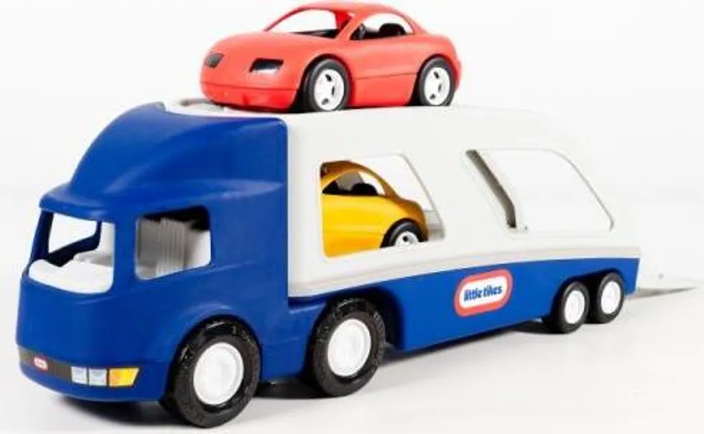 Caravane rigide 4 places avec cuisine équipée et salon modulable